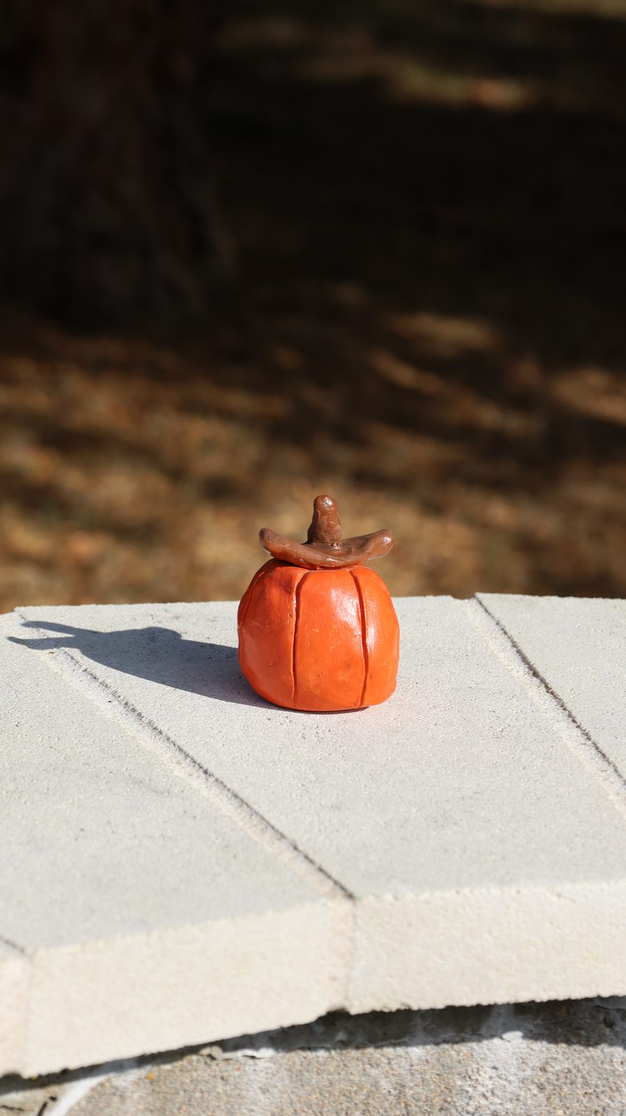Citrouille d'automne en argile peinte à la main, décoration Halloween Océalie